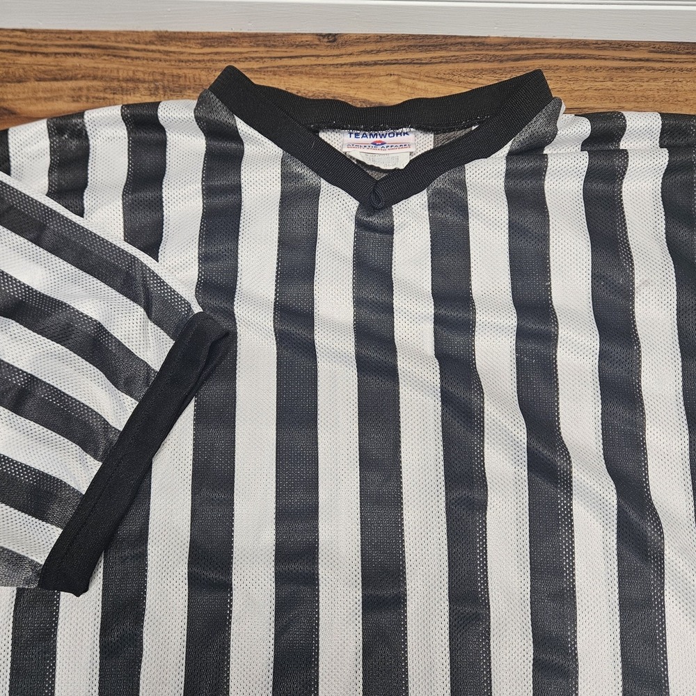 REFEREE Men Black White Striped Football Pullover Mens 3XL V Neck Athletic